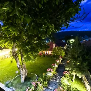 Bed & Breakfast Bujtina Shkodrani, Voskopojë